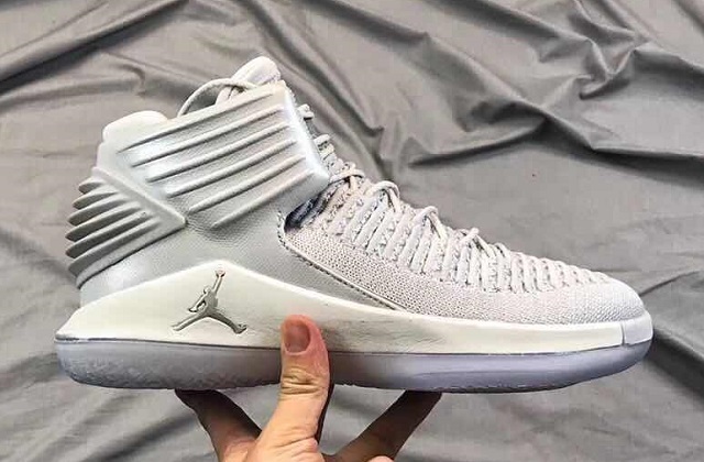 Air Jordan Retro 32 010